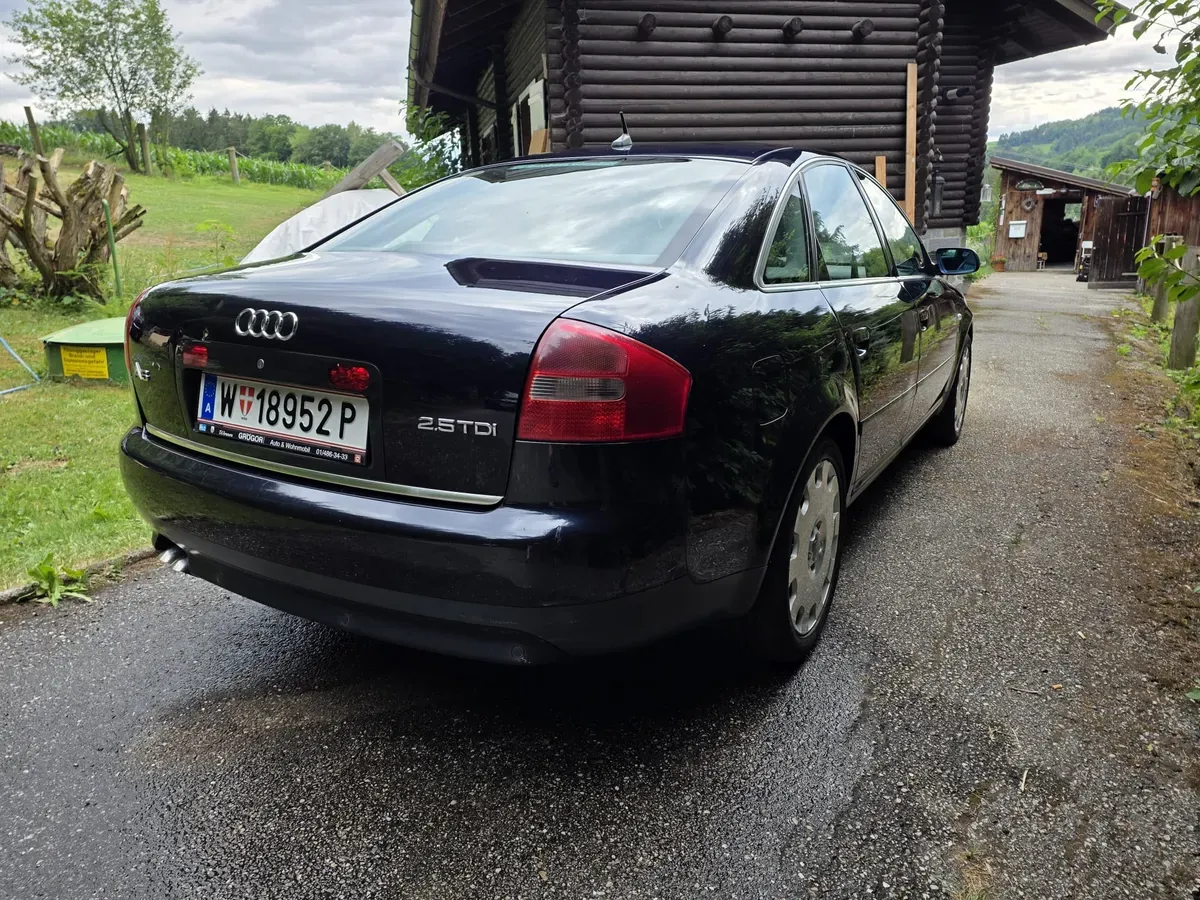 Audi A6 2001 photo 2