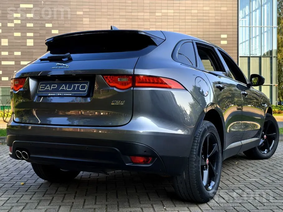 Jaguar F-Pace 2019 photo 4