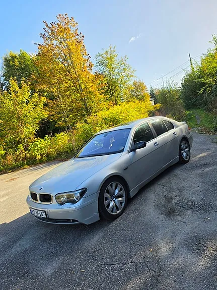 BMW 735I