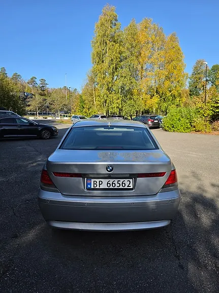 BMW 735I 2002 photo 4