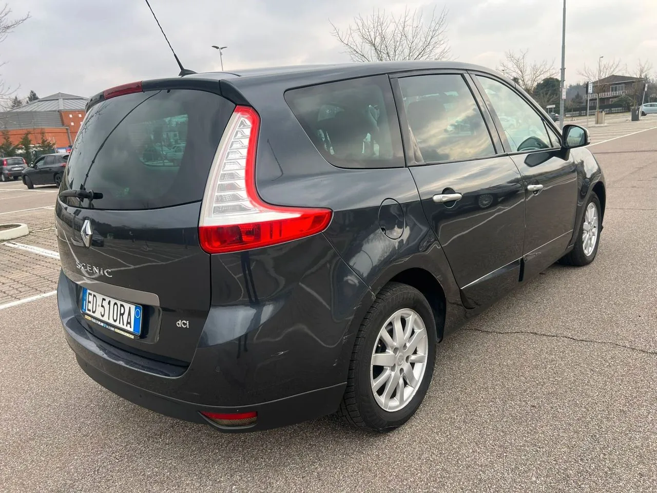 Renault Scenic 2010 photo 5