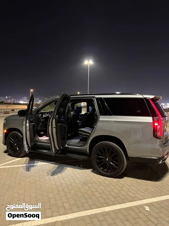 Cadillac Escalade 2023 photo 2
