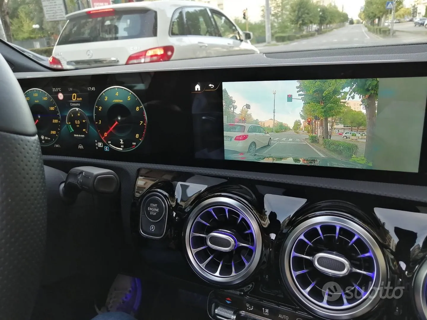 Mercedes-Benz A200 2019 photo 5