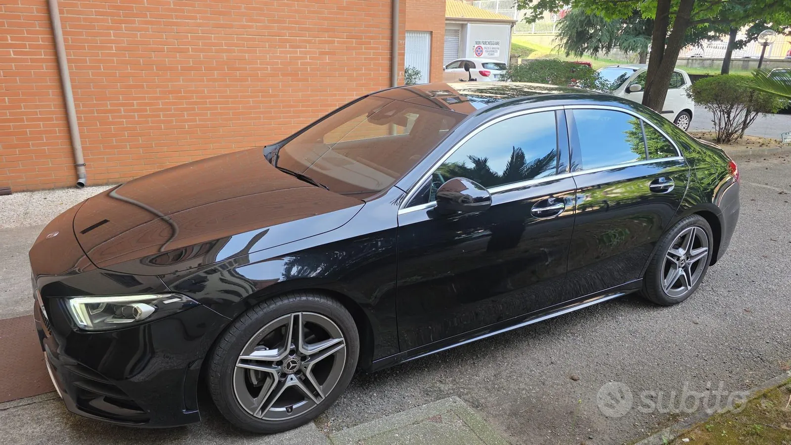Mercedes-Benz A200 2019 photo 4