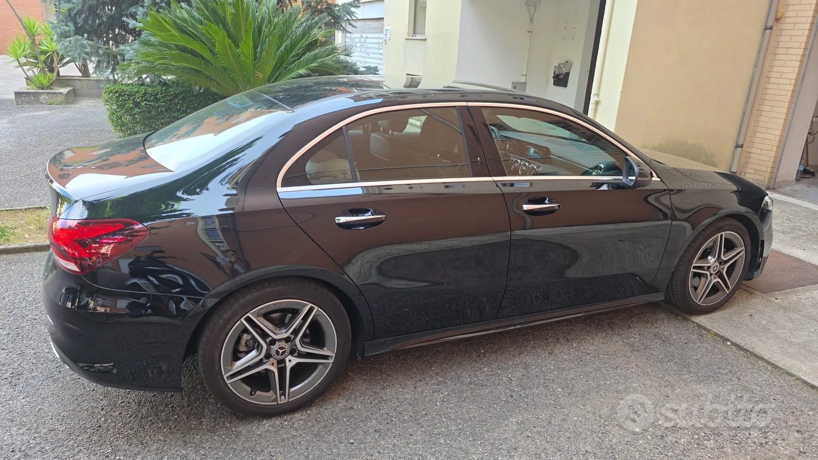 Mercedes-Benz A200 2019 photo 3