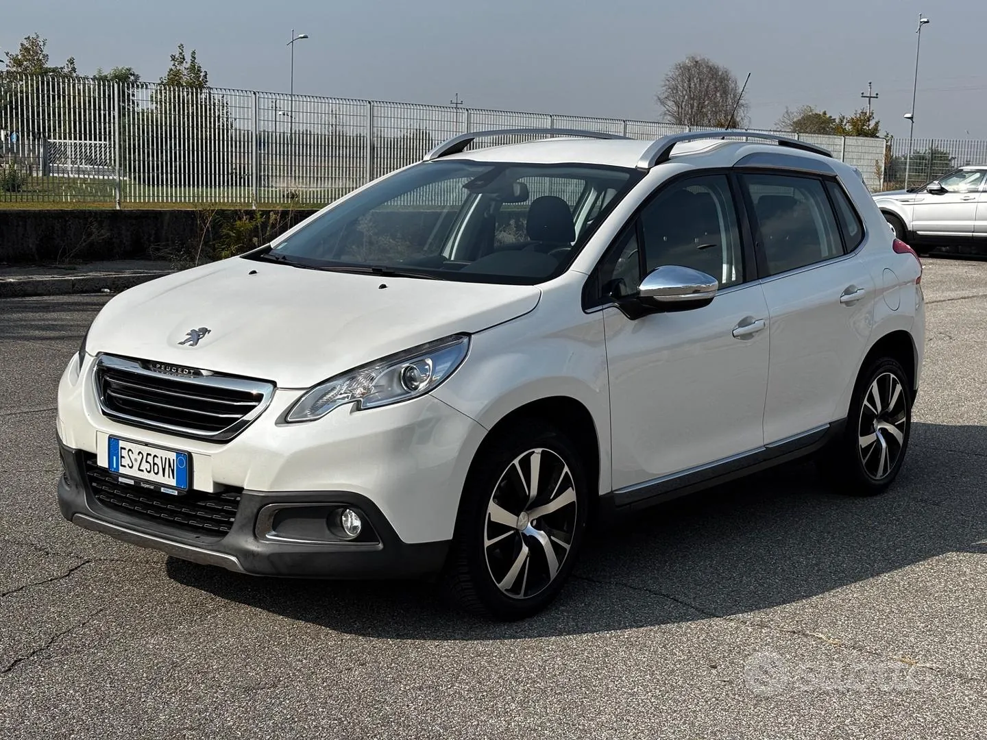 Peugeot 2008 2013 photo 3