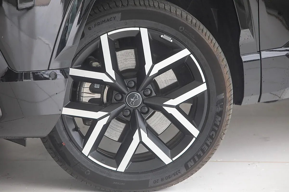 Jeep Compass 2025 photo 2