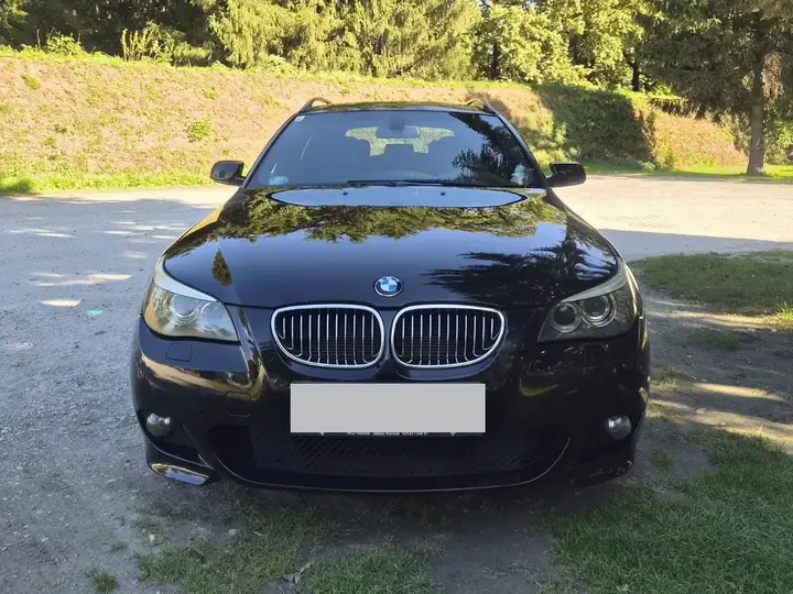 BMW 530Xd 2008 photo 2
