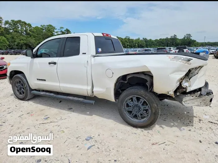 Toyota Tundra 2017 photo 2