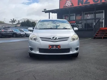 Toyota Auris 2009 photo 3