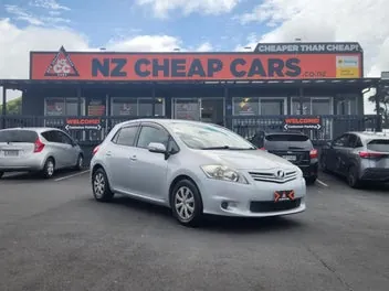 Toyota Auris 2009 photo 2