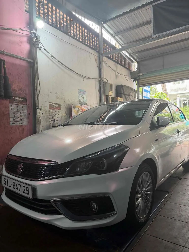 Suzuki Ciaz 2017 photo 2