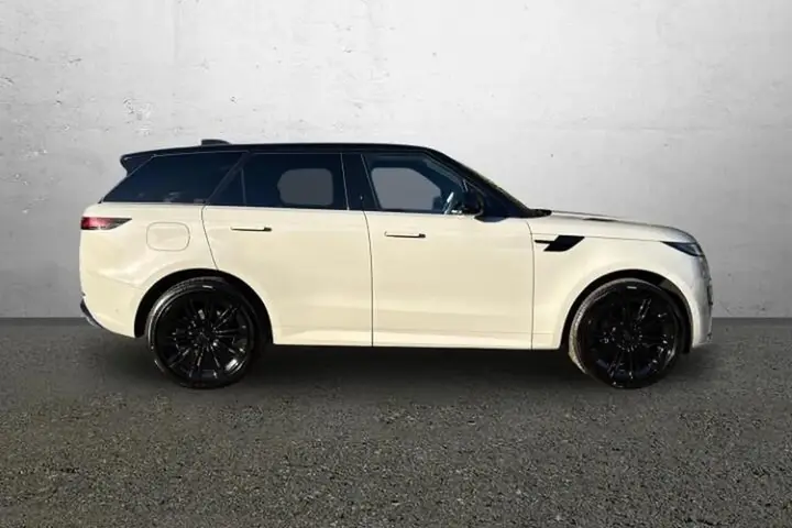 Land Rover Range Rover Sport photo 5