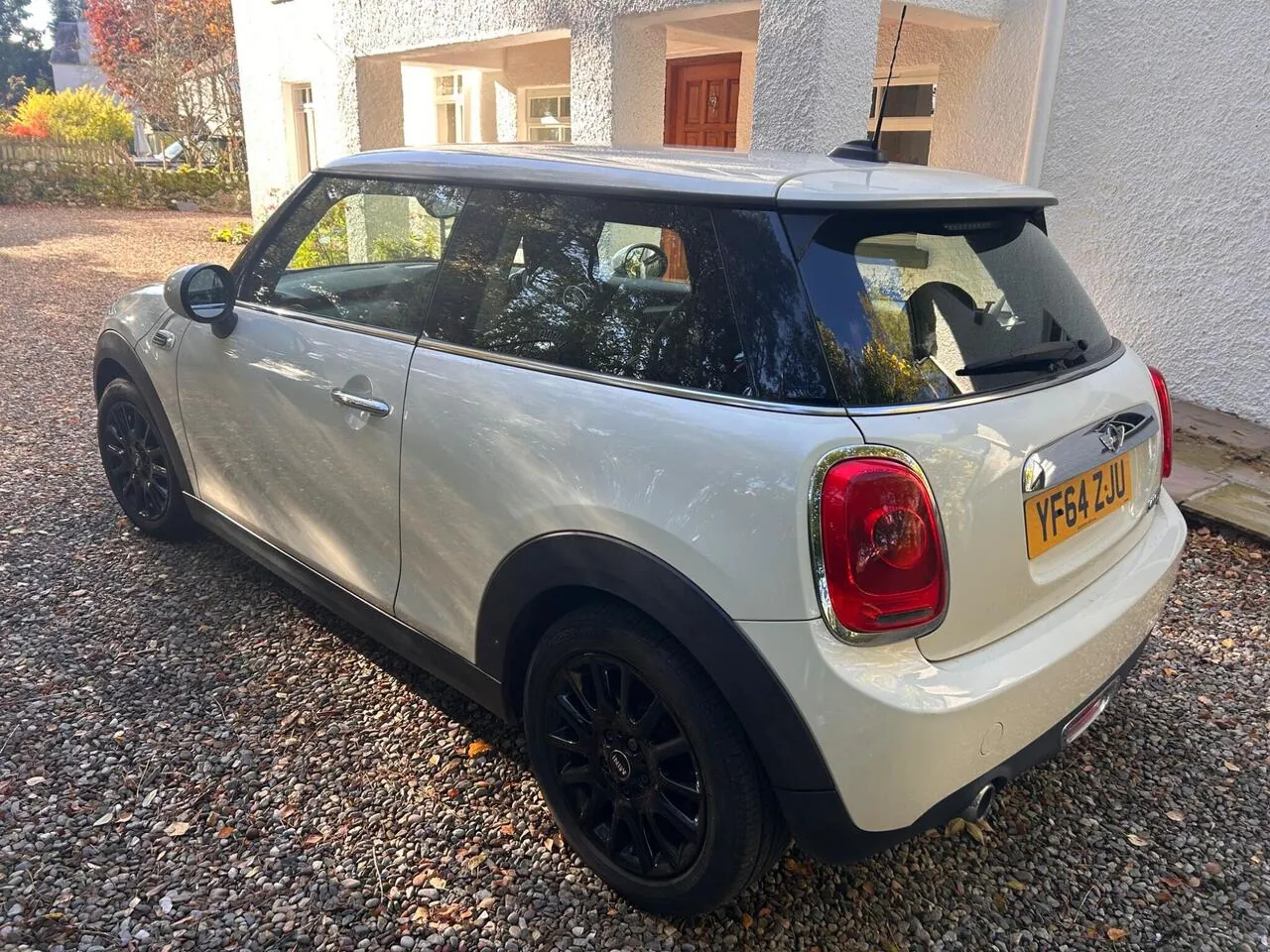 Mini Hatch 2014 photo 3