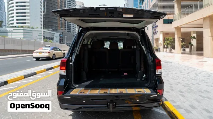 Toyota Land Cruiser 2018 photo 4