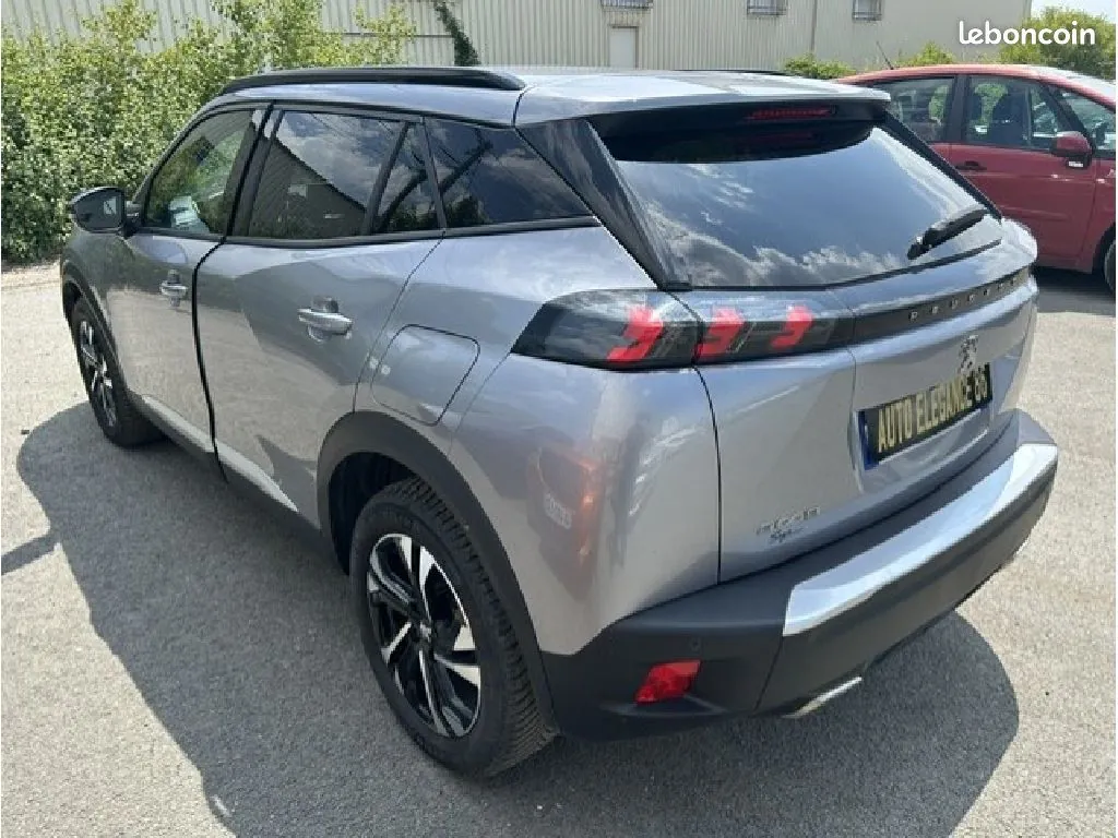 Peugeot 2008 2023 photo 4
