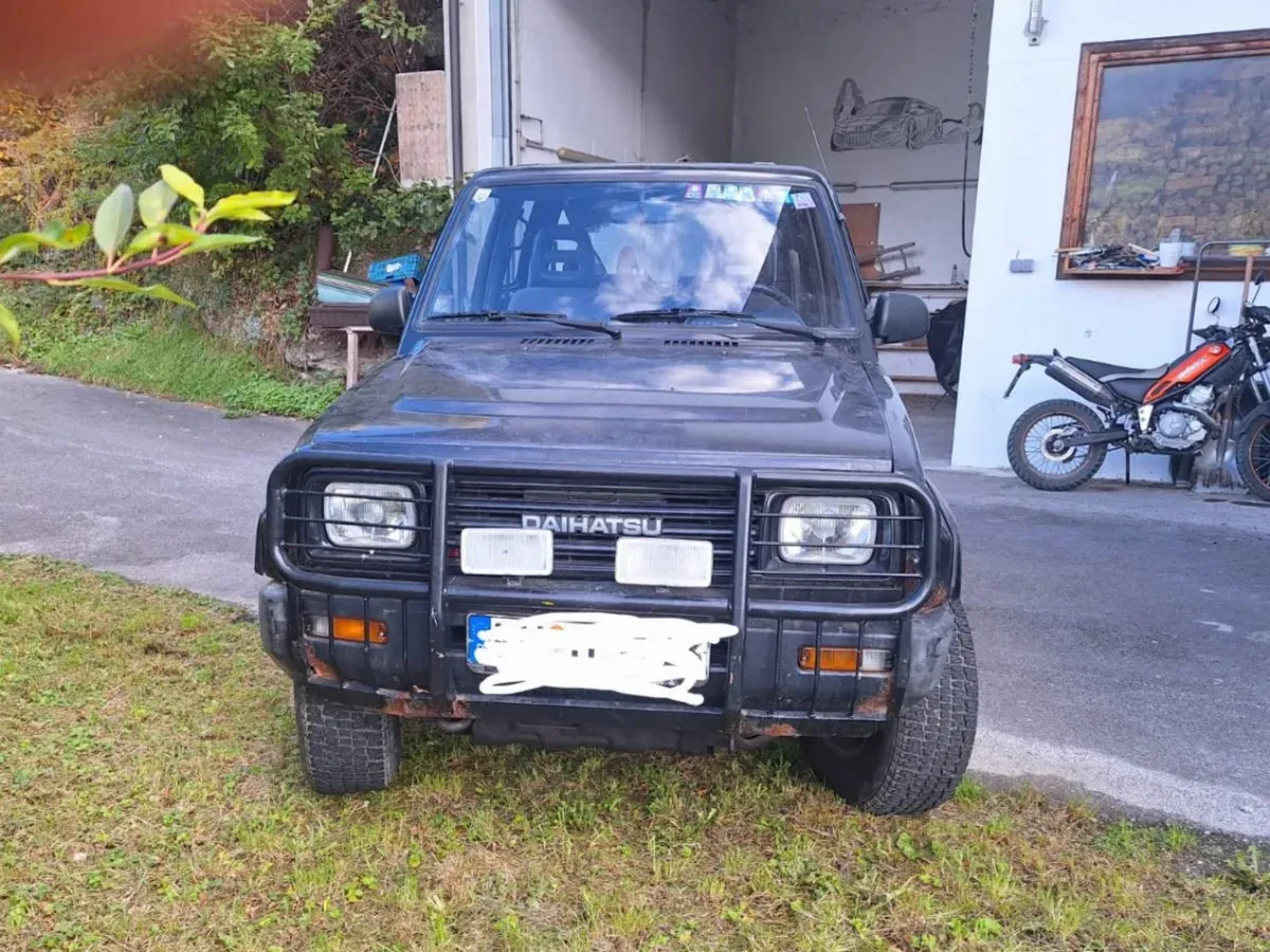 Daihatsu Feroza