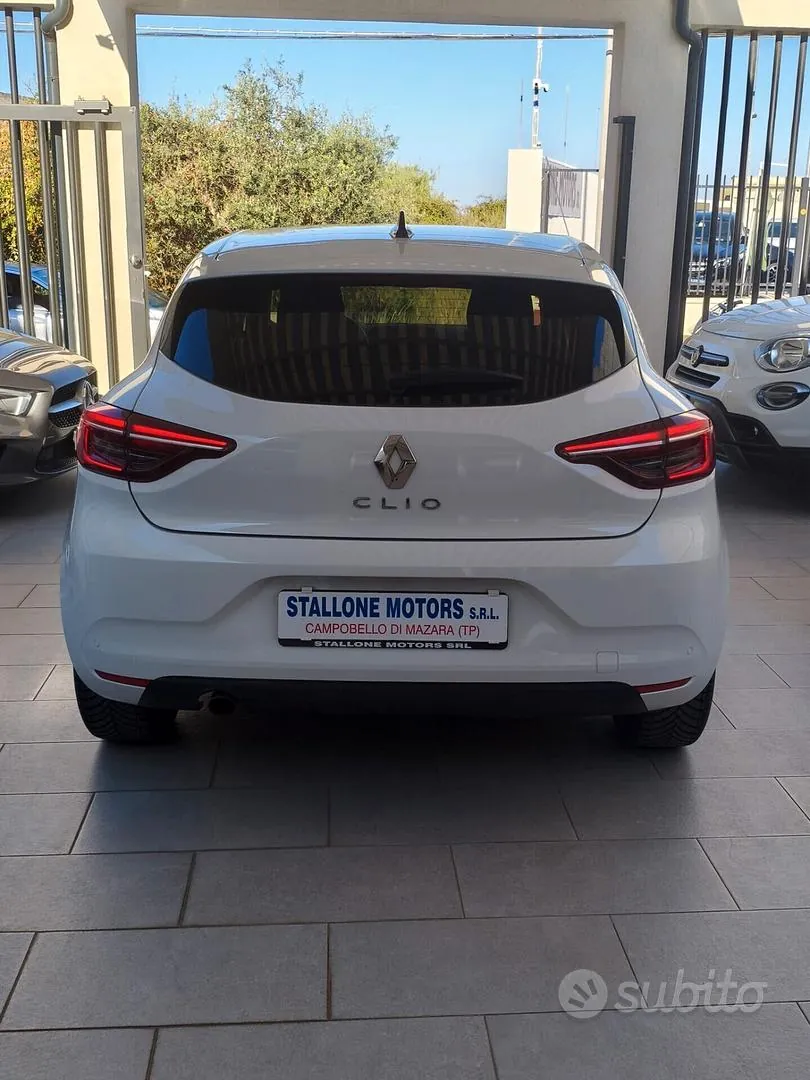 Renault Clio 2023 photo 5