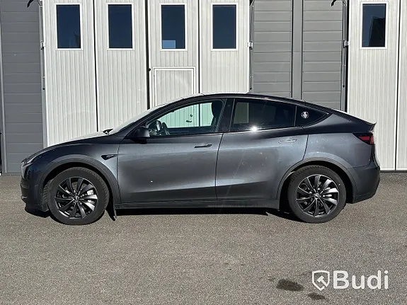 Tesla Model Y 2023 photo 5
