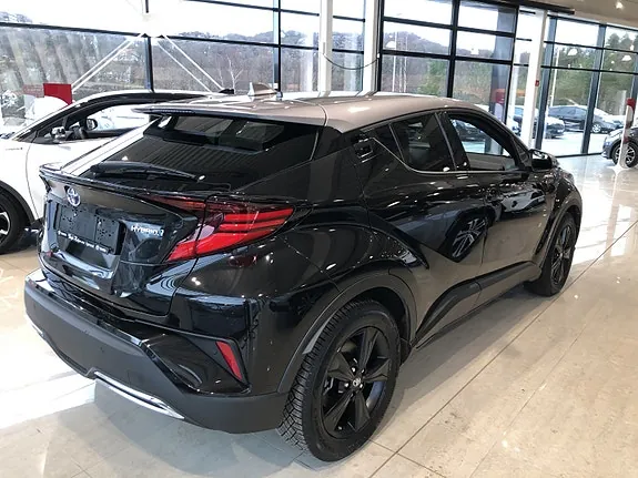 Toyota C-Hr 2021 photo 2