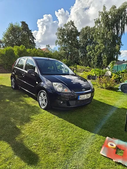 Ford Fiesta 2008 photo 2