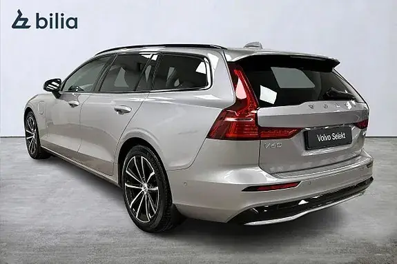 Volvo V60 2026 photo 2