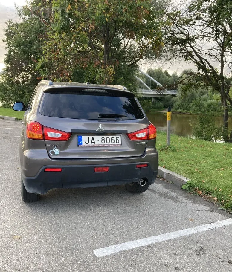 Mitsubishi Asx 2012 photo 2