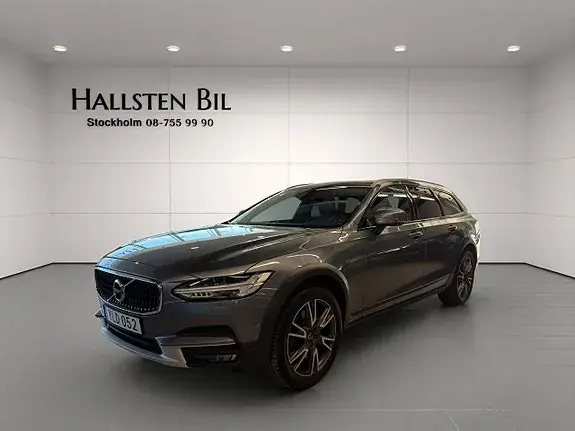 Volvo V90 Cross Country 2017 photo 2