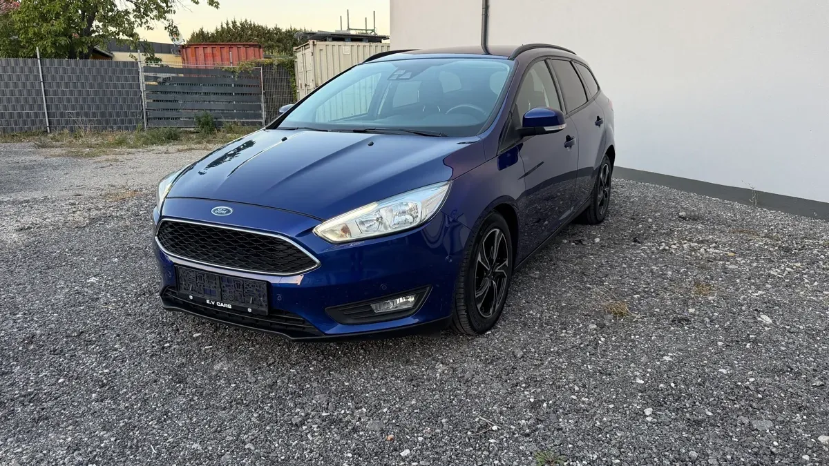 Ford Focus 2016 photo 2