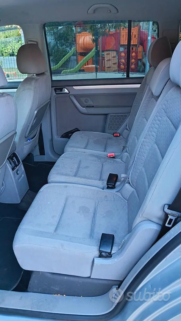 Volkswagen Touran 2007 photo 5