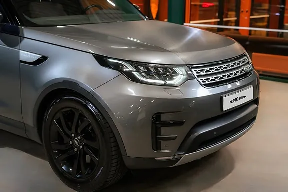 Land Rover Discovery 2017 photo 2