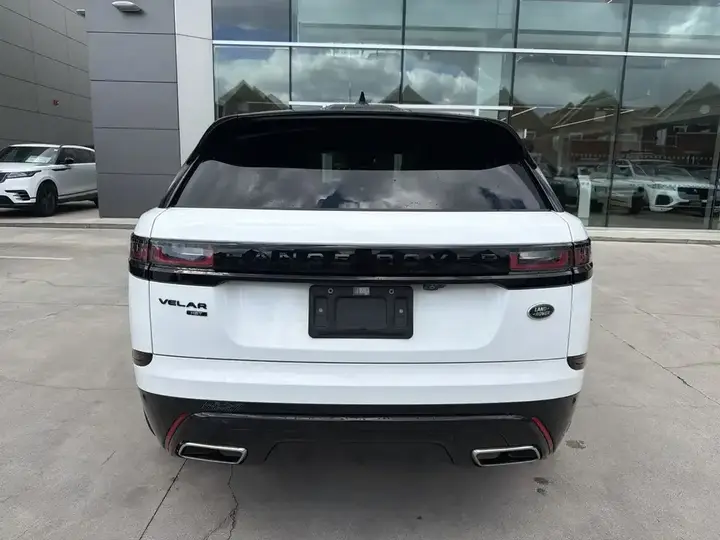 Land Rover Range Rover Velar 2023 photo 4