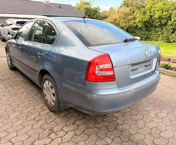 Skoda Octavia 2007 photo 3