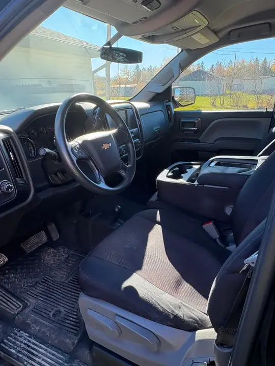 GMC C/K 1500 2019 photo 2