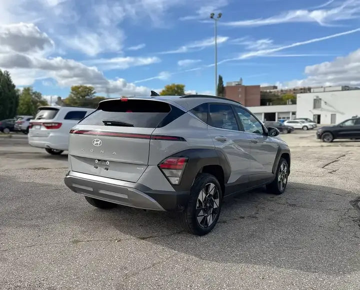 Hyundai Kona 2025 photo 5