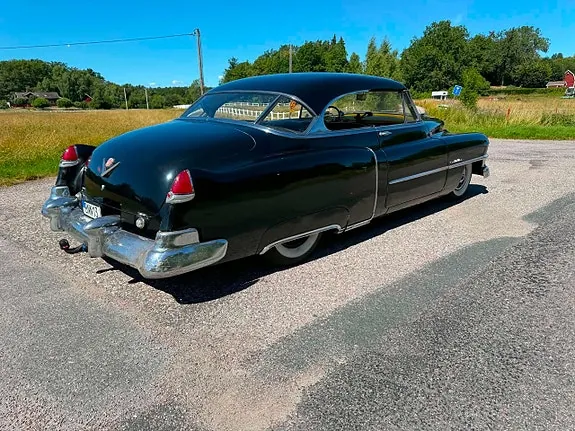 Cadillac Coupé Deville 1950 photo 3