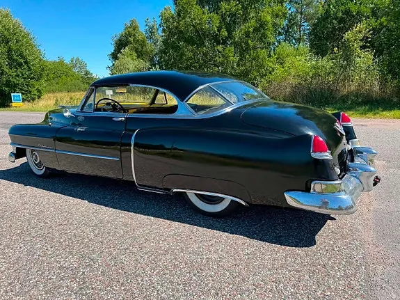 Cadillac Coupé Deville 1950 photo 4