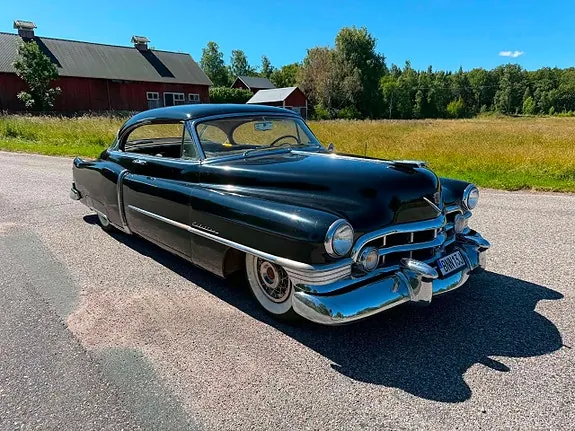 Cadillac Coupé Deville 1950 photo 2