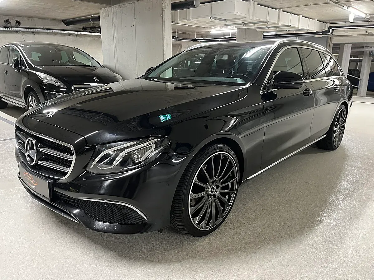 Mercedes-Benz E-Class 2019 photo 2