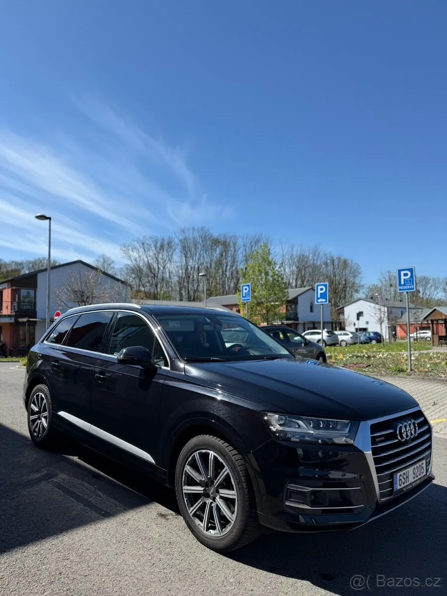 Audi Q7 2016 photo 3