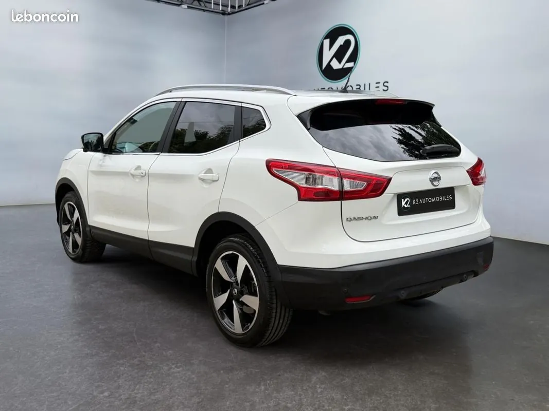 Nissan Qashqai 2016 photo 2