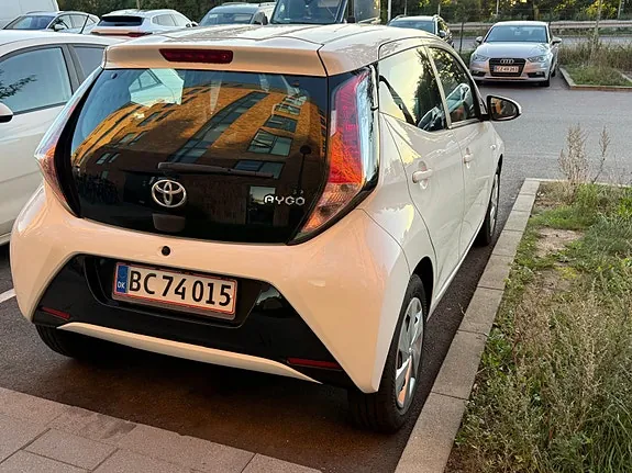 Toyota Aygo 2015 photo 5
