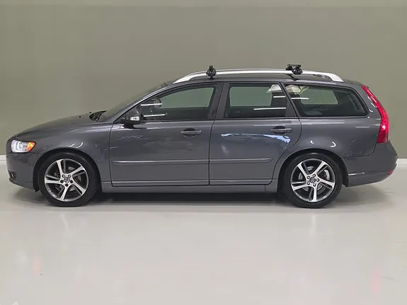 Volvo V50 2012 photo 3