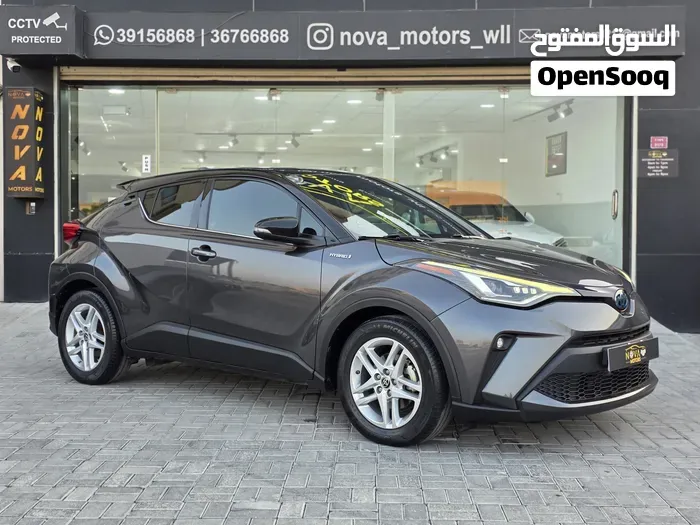 Toyota C-Hr 2023 photo 2
