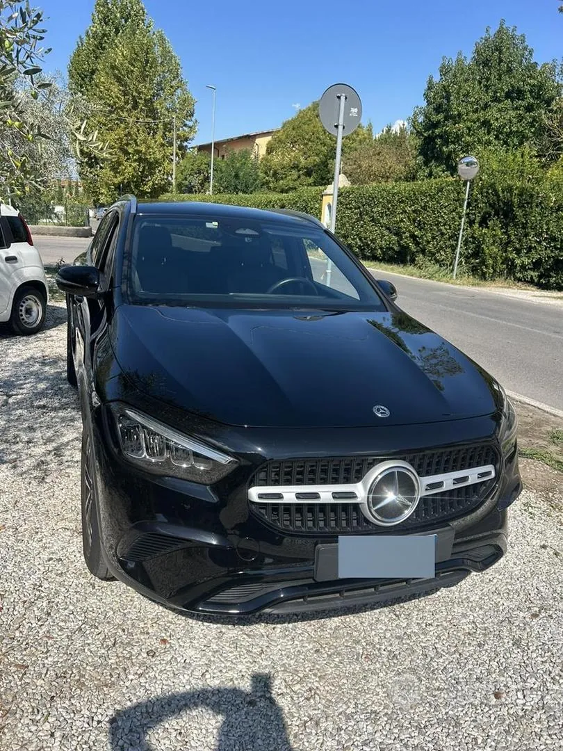 Mercedes-Benz Gla 2024 photo 2