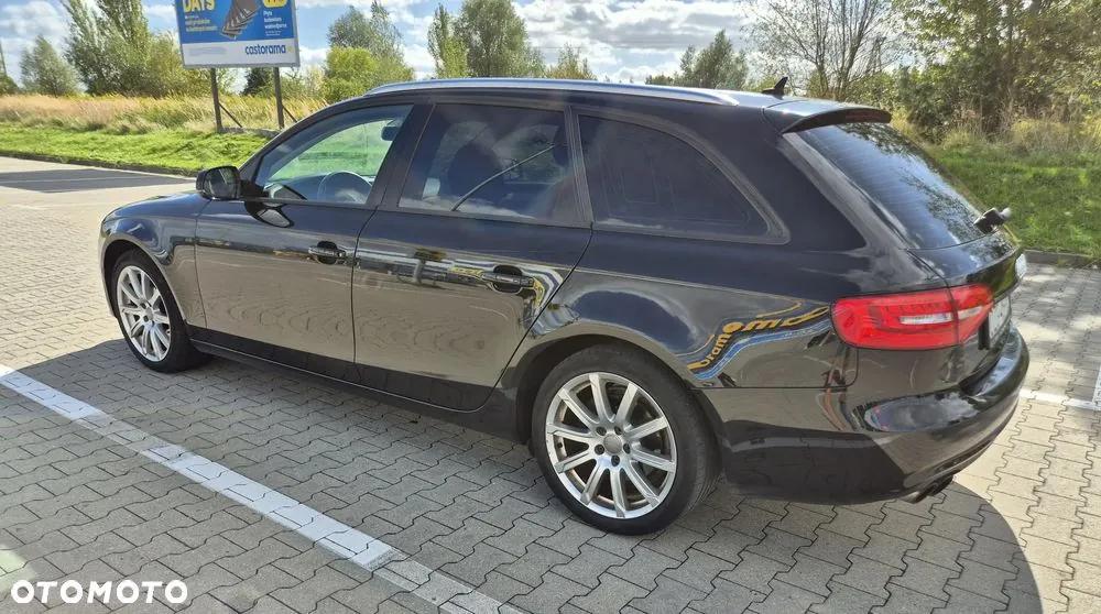 Audi A4 Avant 2014 photo 4