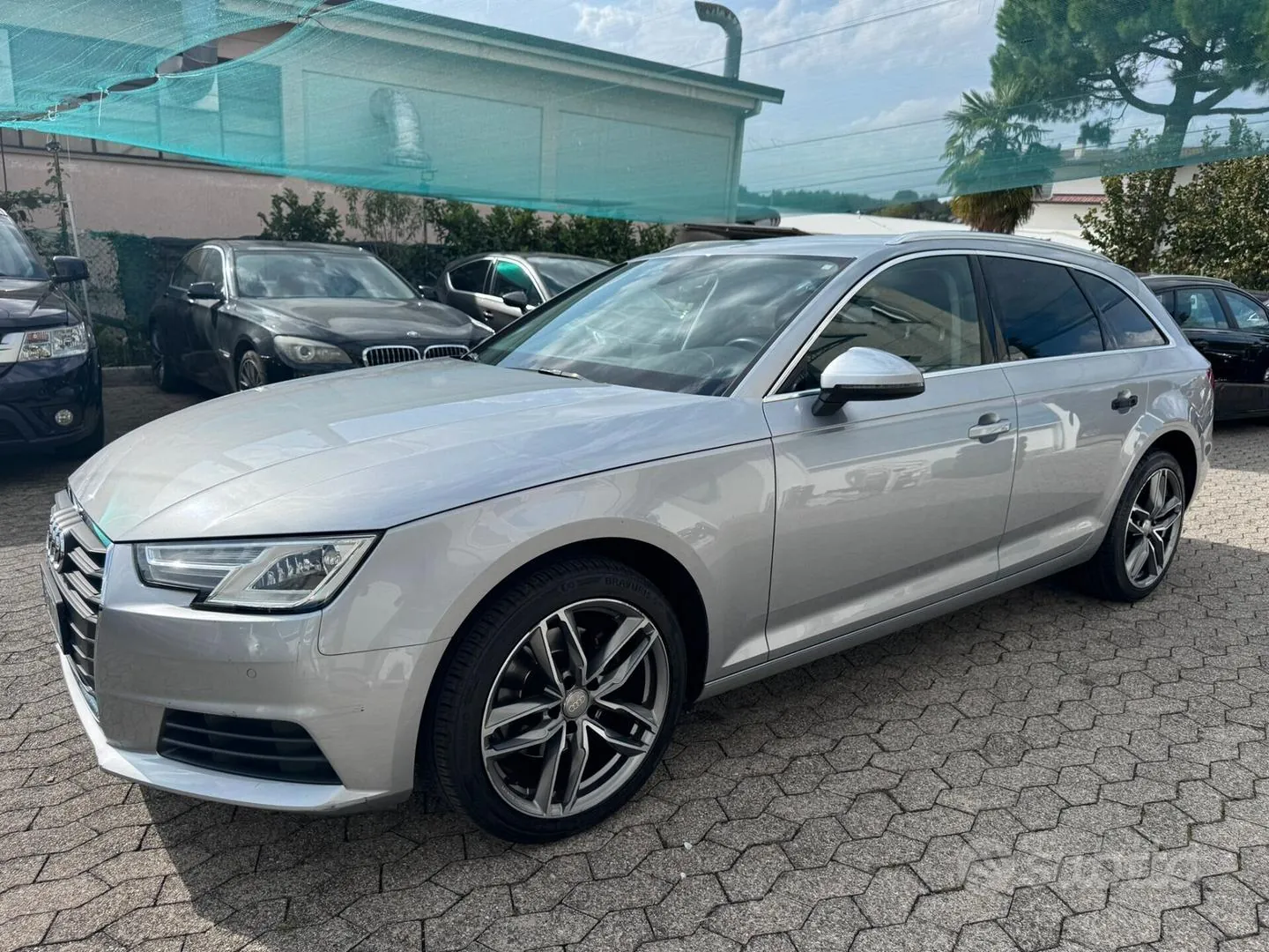 Audi A4 2016 photo 2