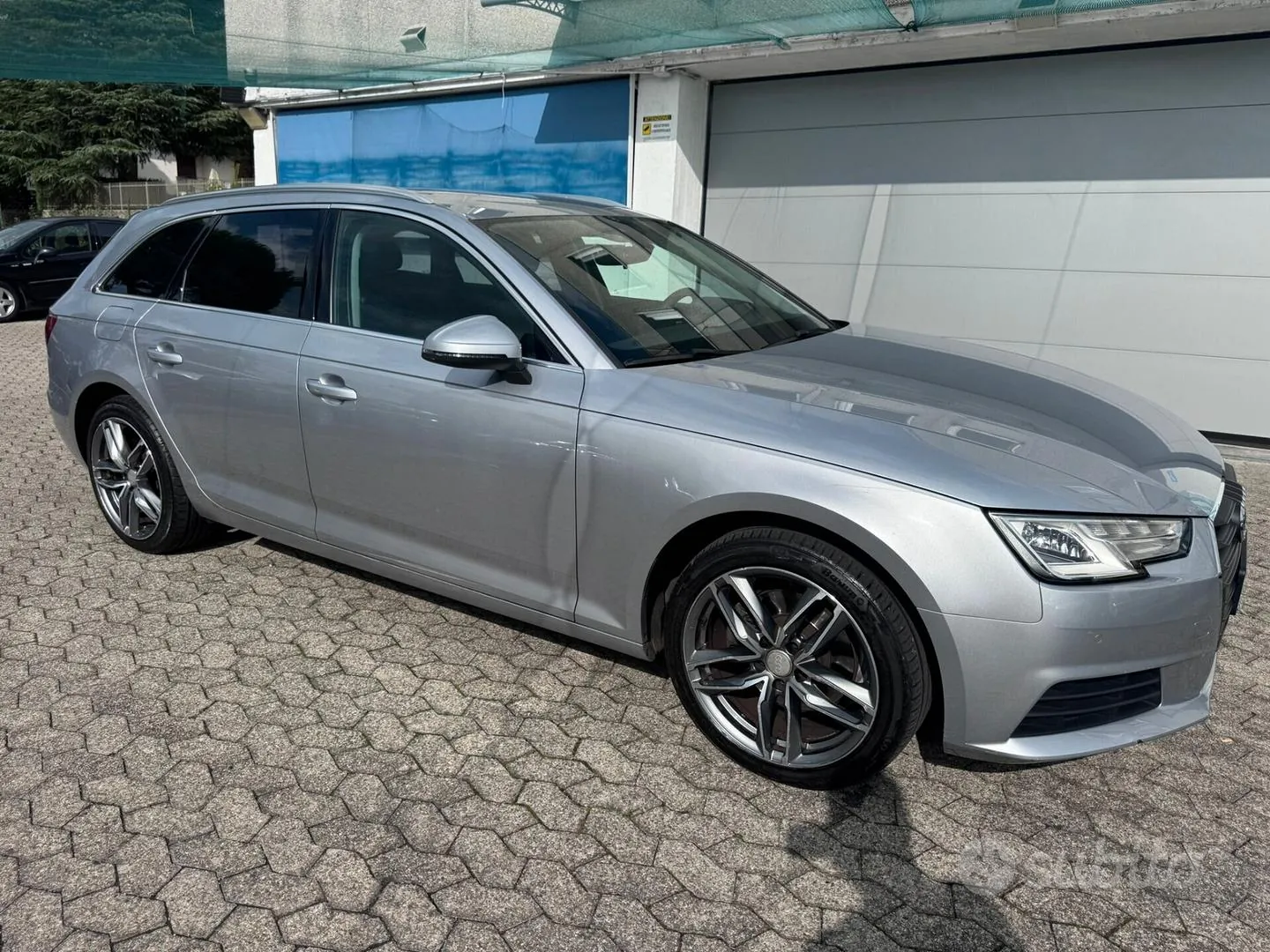 Audi A4 2016 photo 3