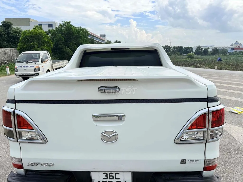 Mazda Bt-50 2016 photo 4