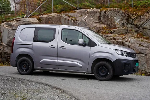Peugeot Partner 2019 photo 2